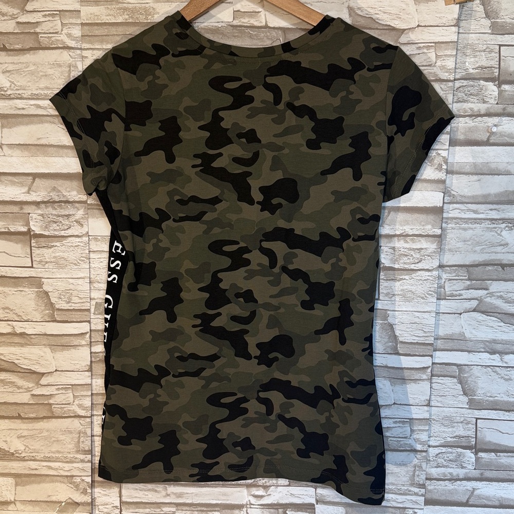 GUESS Los Angeles Women's Green Camouflage Tee - Picture 5 of 11
